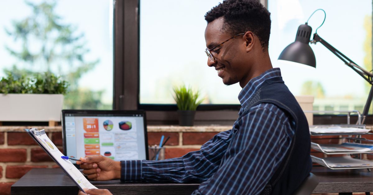 24 Strategies to Rank High Online in 2025